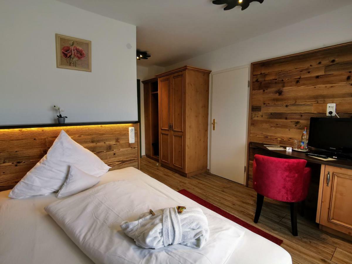 ריצלרן Hotel Wagner מראה חיצוני תמונה